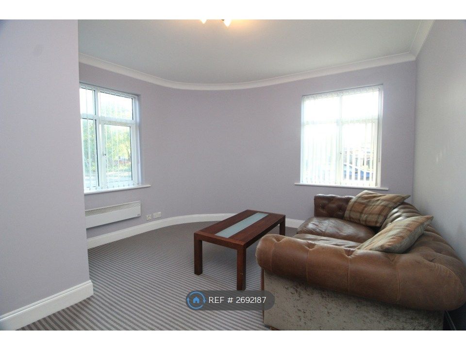 Property photo 3 of 11