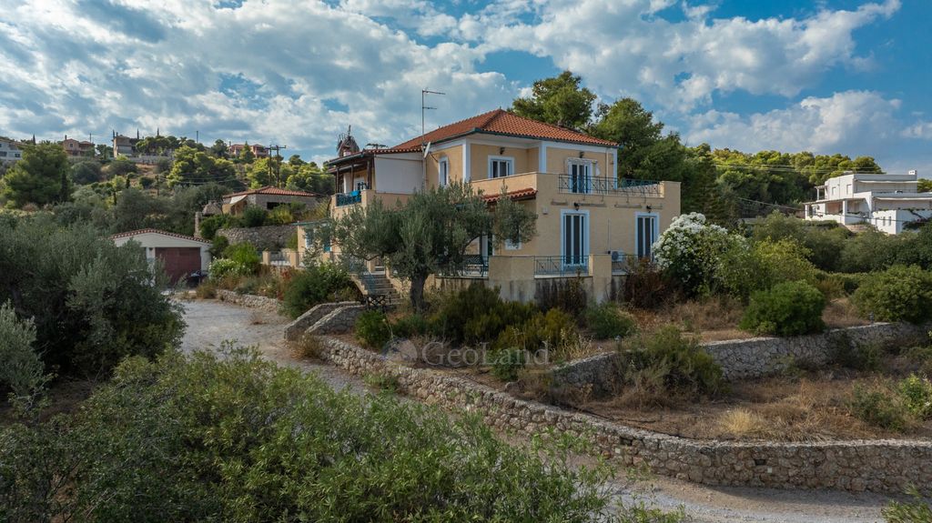 Property photo 1 of 49