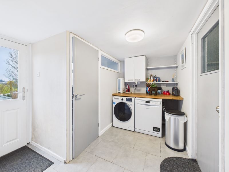 Property photo 3 of 12 Utility