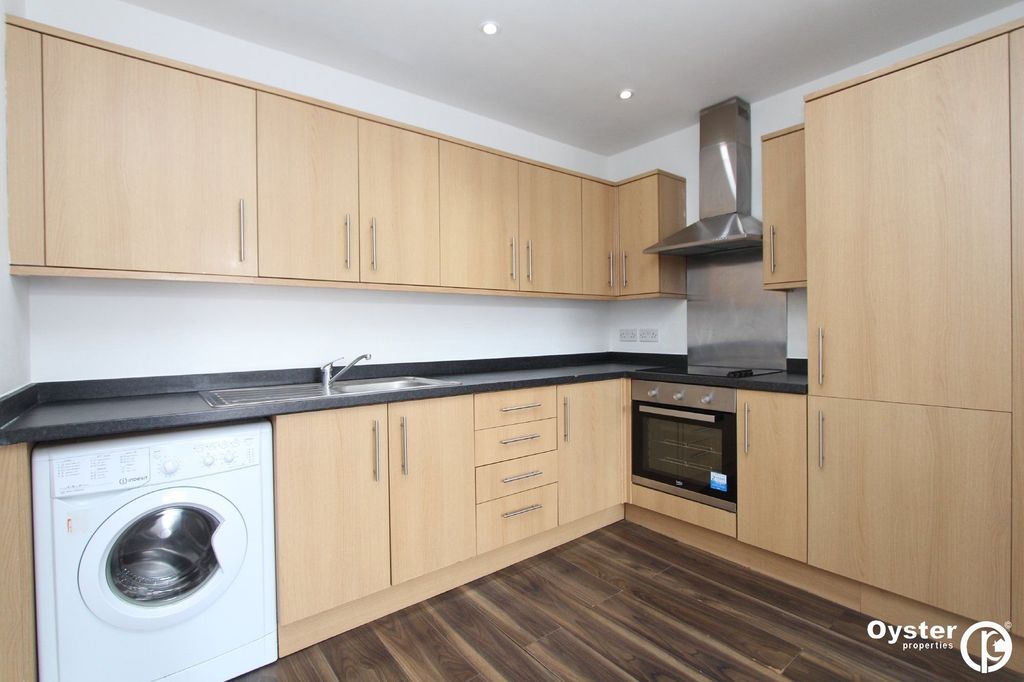 Property photo 2 of 5