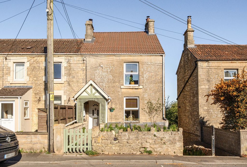 Property photo 1 of 23 1429190-1-69Eb2d9...