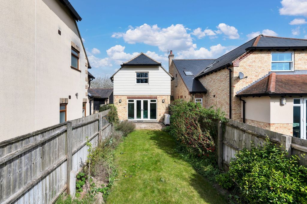 Property photo 1 of 29