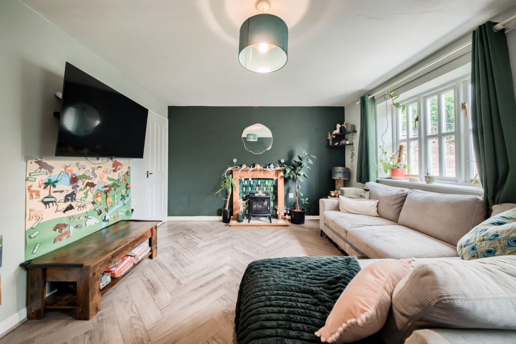 Property photo 3 of 14 Xt5A9164-Hdr(3)