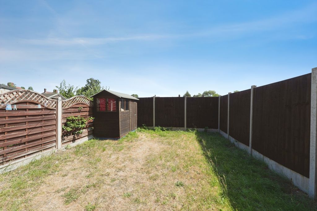Property photo 3 of 11 Pbox-Img.Jpg