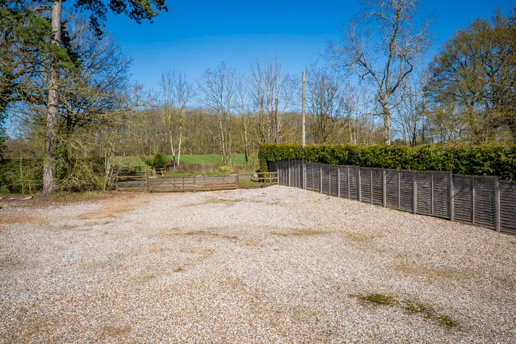 Property photo 3 of 6 _1190052