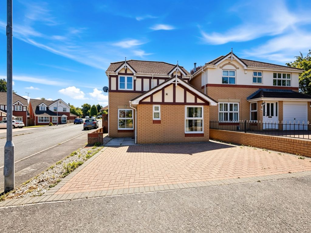 Property photo 1 of 29 5268542