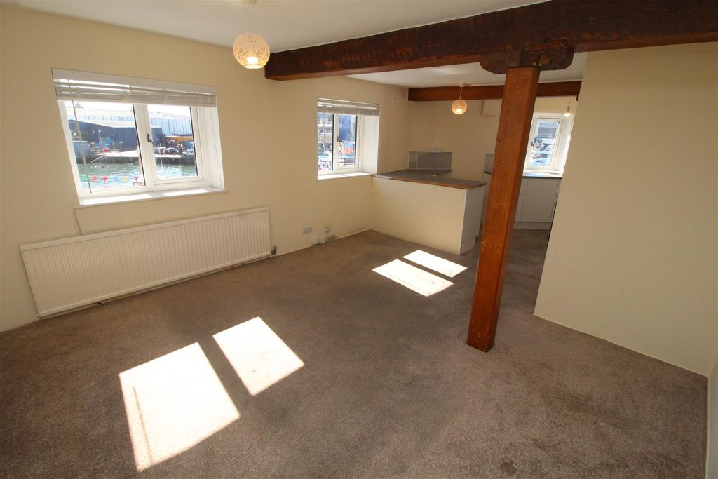 Property photo 3 of 16 Img_8416.Jpg
