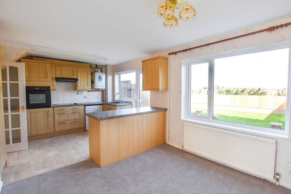 Property photo 2 of 14 Photo 9