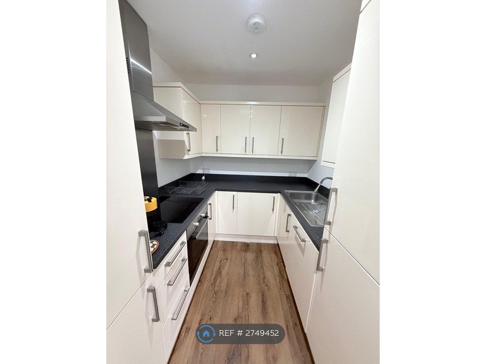 Property photo 3 of 9