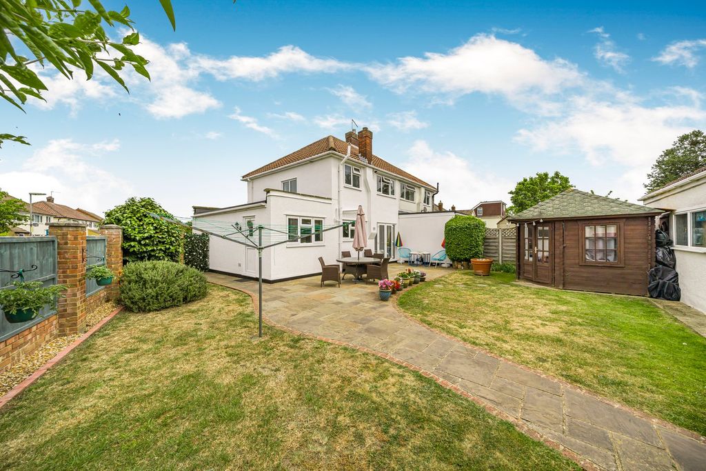 Property photo 1 of 13
