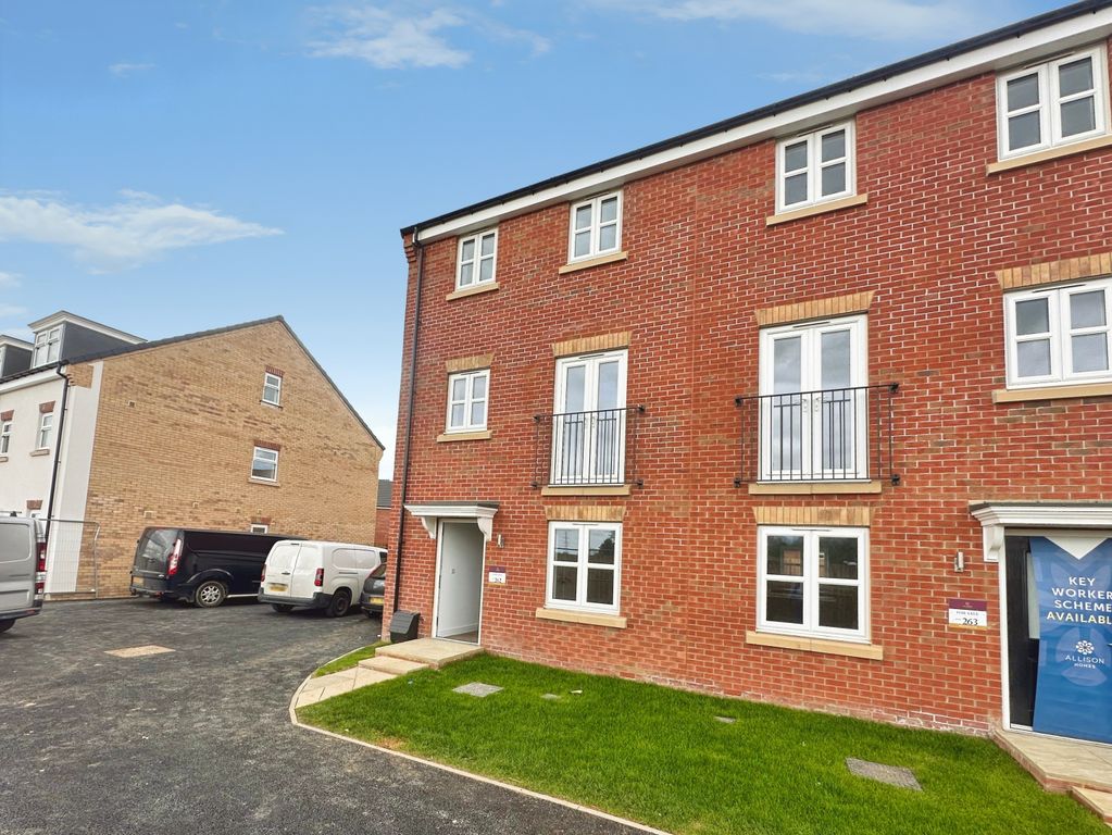 Property photo 1 of 17 Image