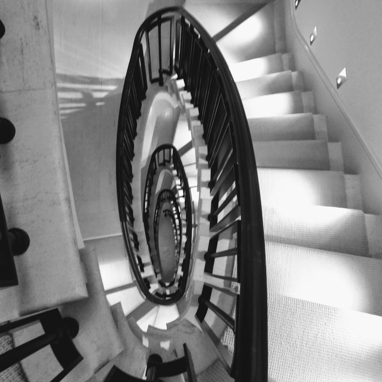 Property photo 2 of 21 Staircase