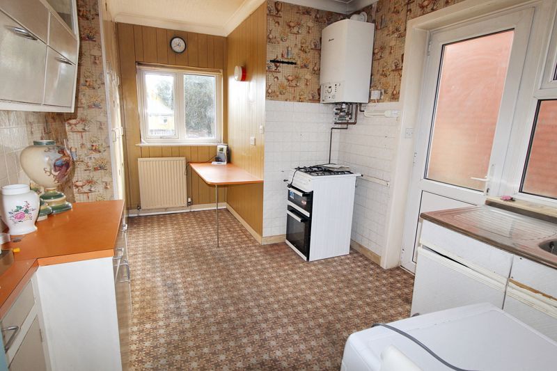 Property photo 3 of 16 Photo 9