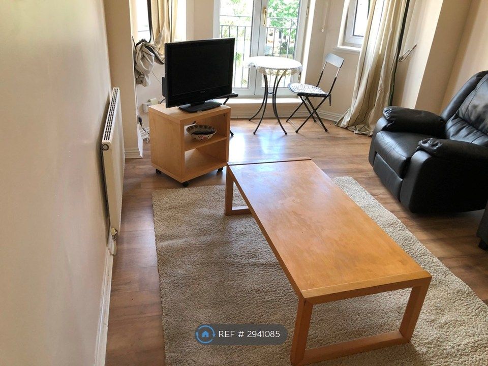 Property photo 3 of 13