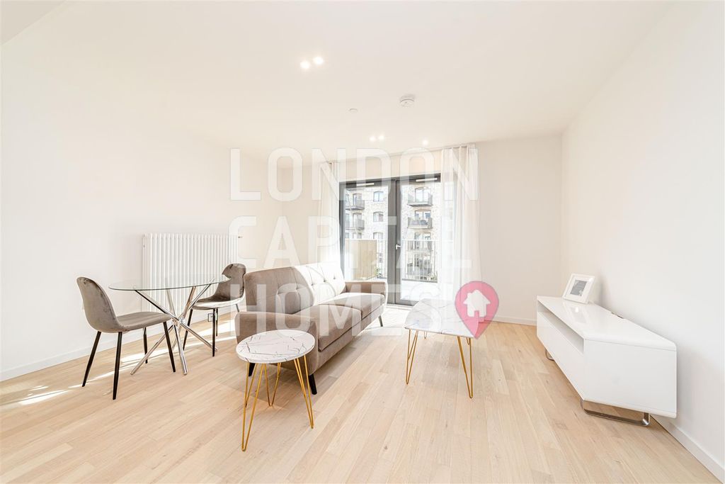 Property photo 2 of 16 2Sep0821.Jpg