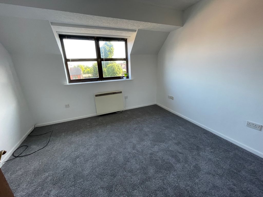 Property photo 3 of 4