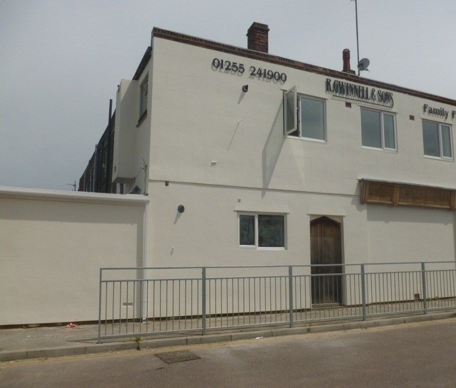 Property photo 1 of 8