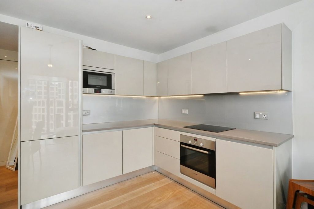 Property photo 3 of 9 Picture No. 10