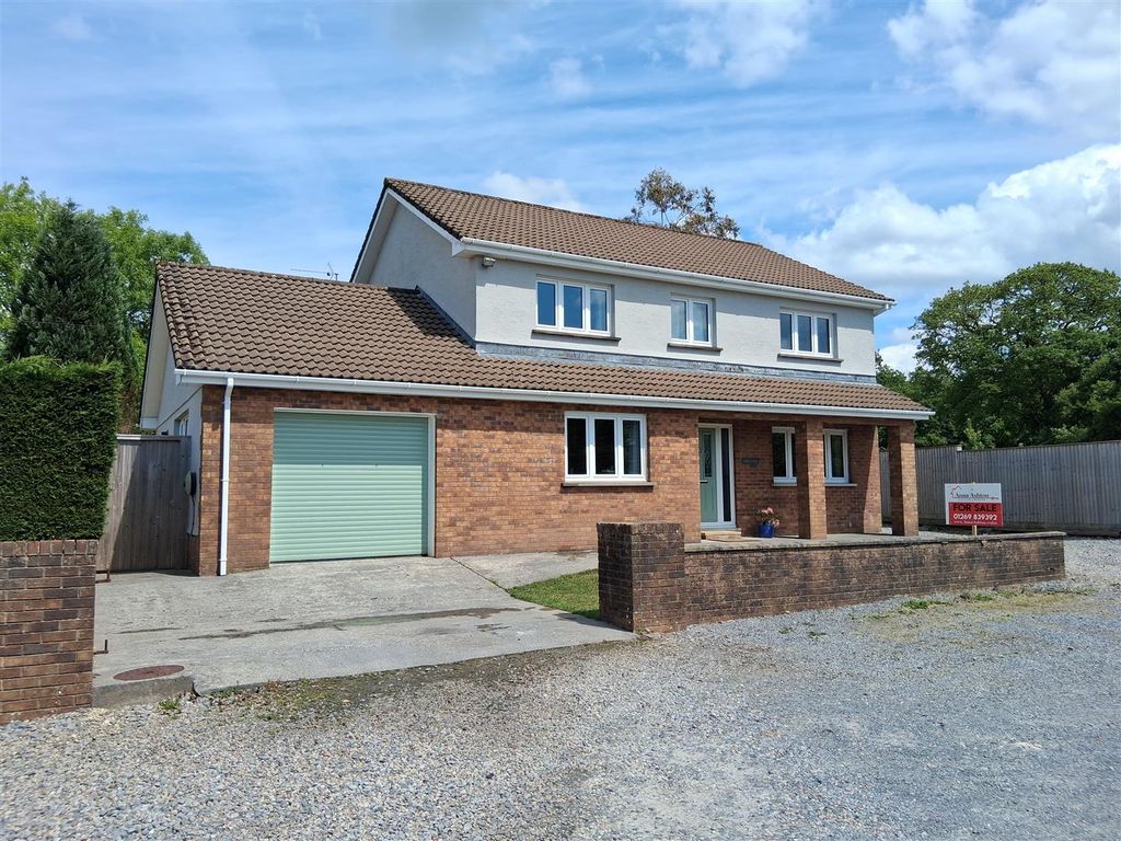 Property photo 1 of 21 1000004963.Jpg