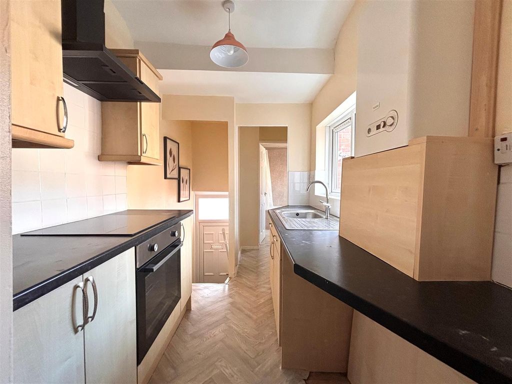 Property photo 2 of 7 13.Jpg