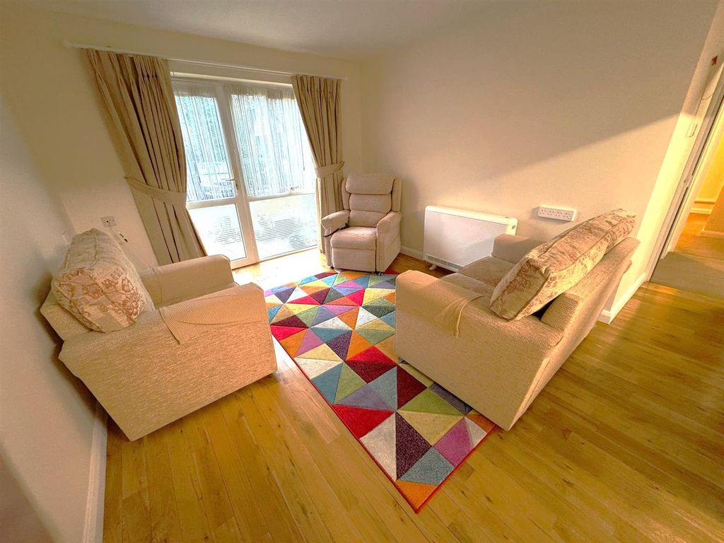 Property photo 2 of 7 Img-20251125-Wa0021.Jpg