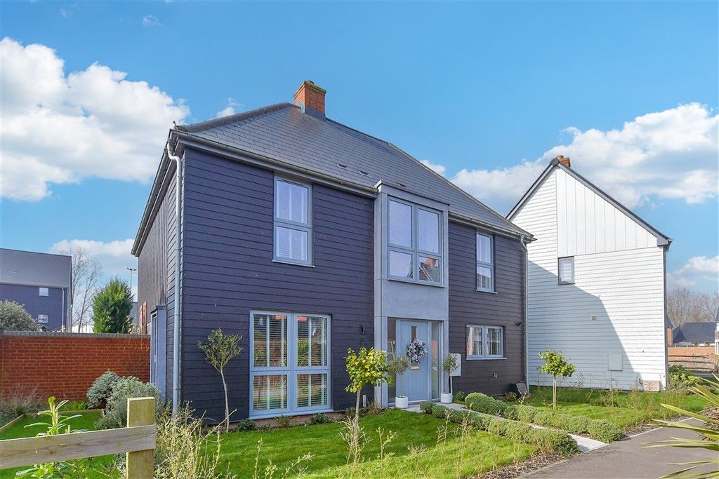 Property photo 2 of 18 External (Web)