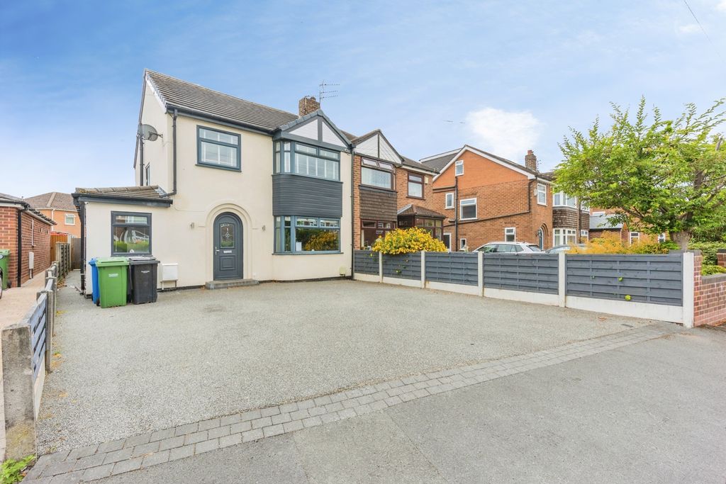 Property photo 1 of 30 Pbox-Img.Jpg