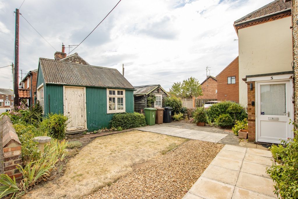 Property photo 3 of 16 5253245