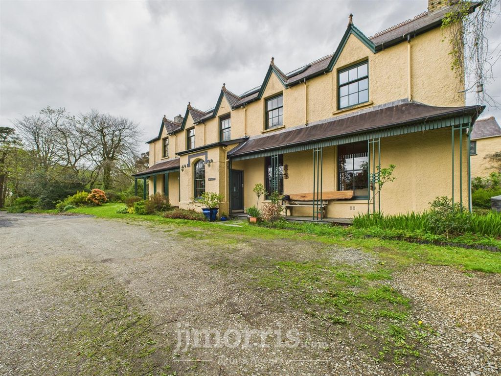Property photo 3 of 154 Cam05297G0-Pr0036-Still012.Jpg