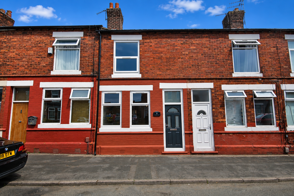 Property photo 1 of 10