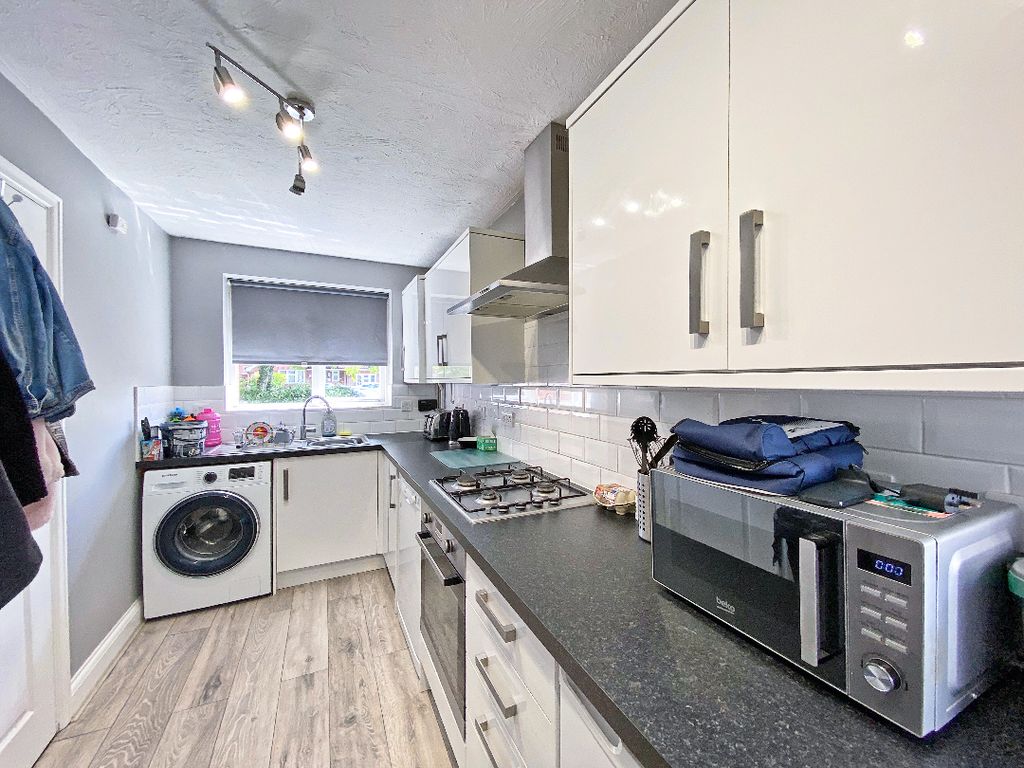 Property photo 2 of 7 2