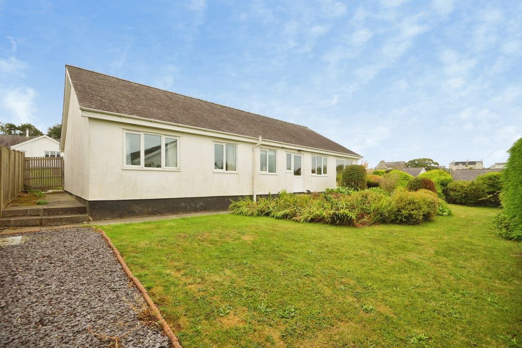 Property photo 2 of 20 Pbox-Img.Jpg