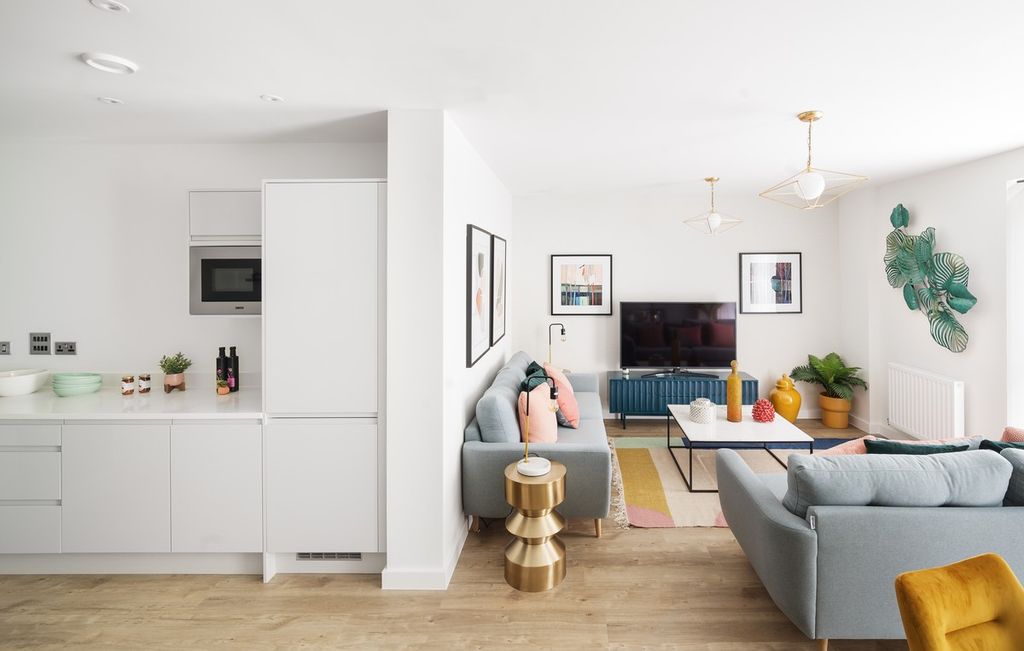 Property photo 2 of 9 Fairview New Homes - Zoopla -