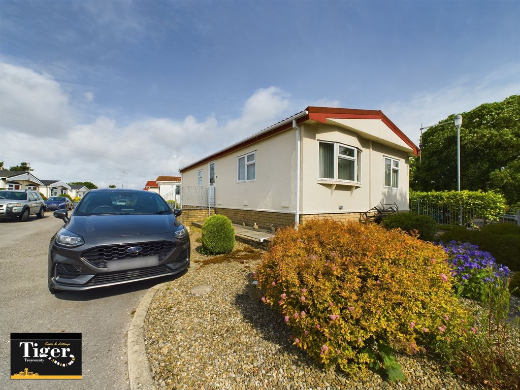 Property photo 1 of 18 Cam02176G0-Pr0257-Still004