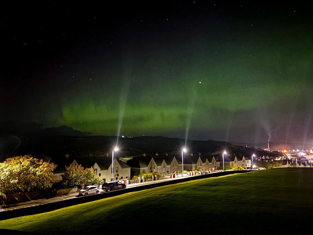 Property photo 3 of 37