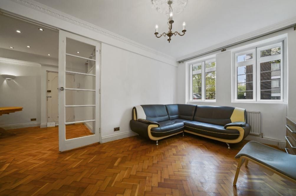 Property photo 1 of 13 Living 1.Jpg