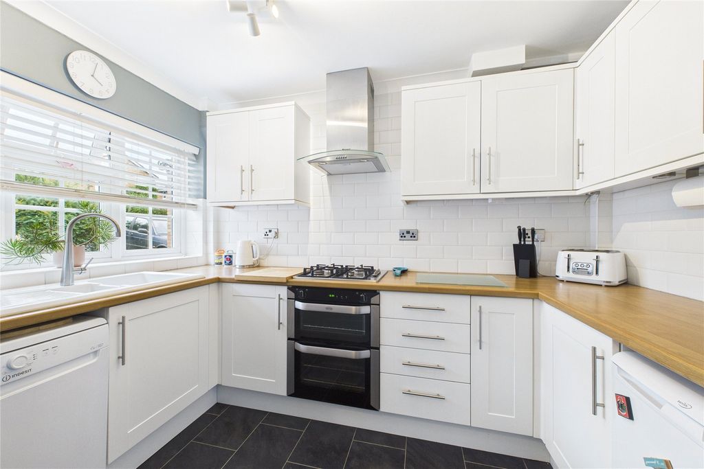 Property photo 2 of 10 Picture No. 01