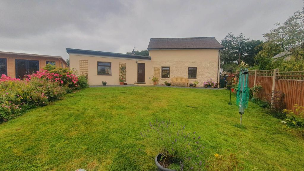Property photo 1 of 34