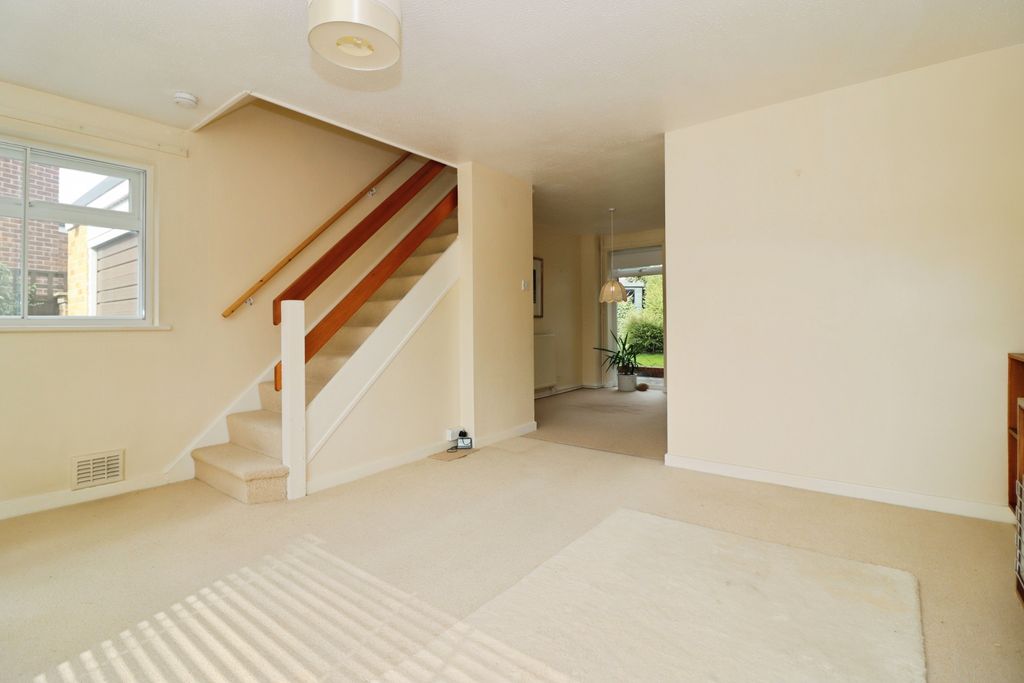 Property photo 3 of 15