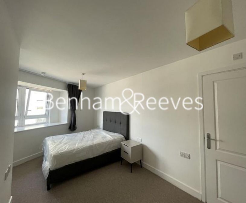 Property photo 3 of 7