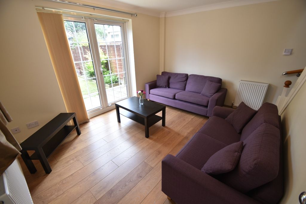 Property photo 3 of 9 4382024