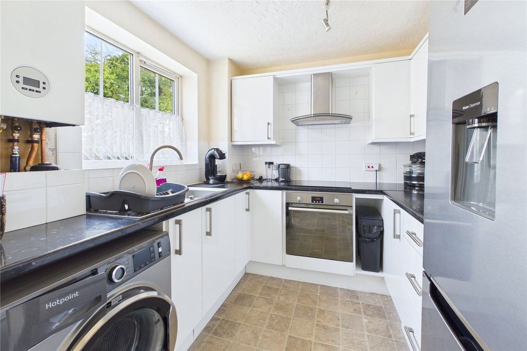 Property photo 2 of 13 Picture No. 02