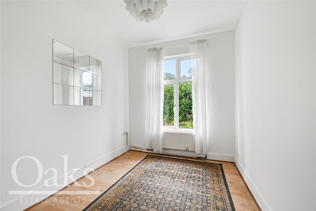 Property photo 3 of 8 Picture No. 06