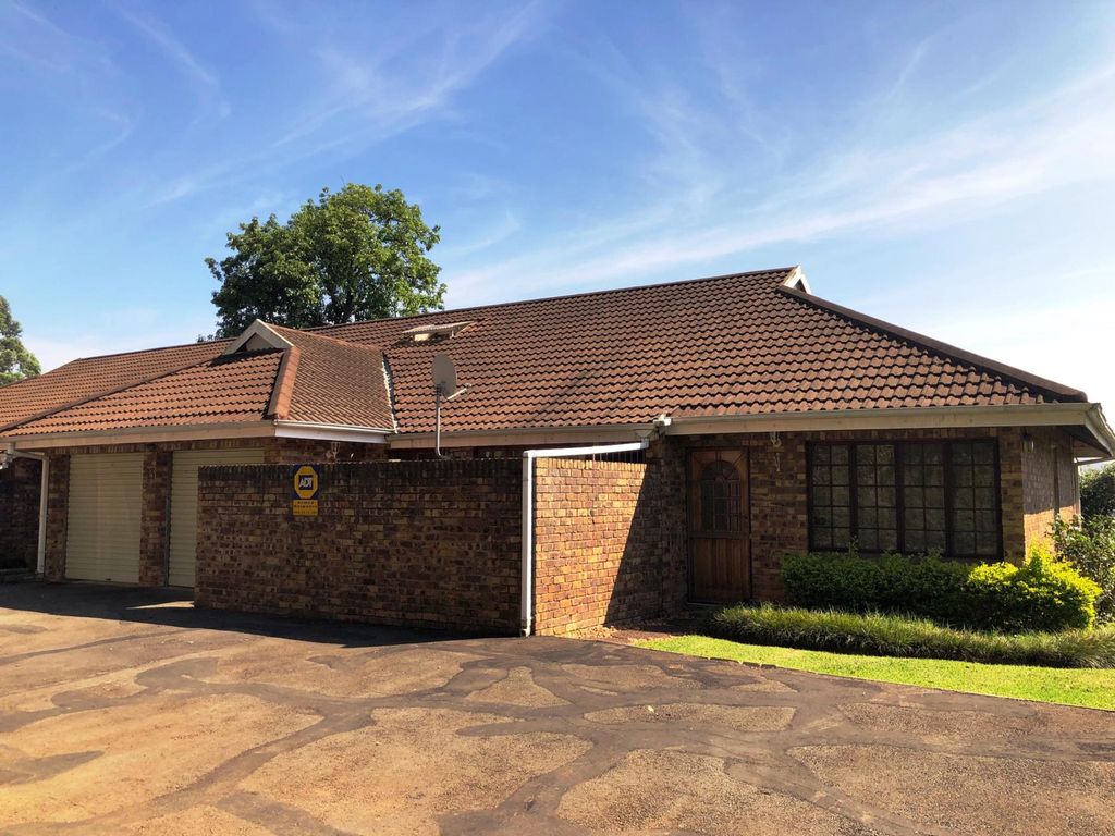 Property photo 1 of 18 1Pm1738454