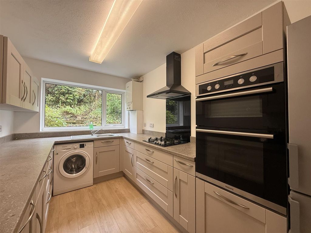 Property photo 3 of 19 Img_2198 (2).Jpg