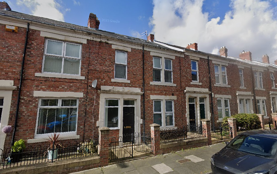 Property photo 1 of 3