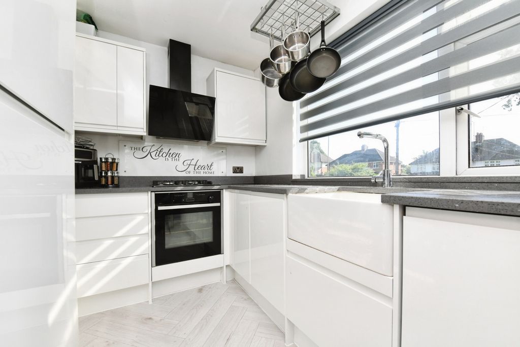 Property photo 1 of 15 Interior