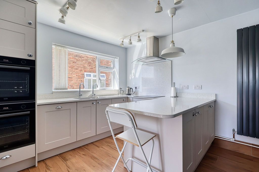 Additional image 9 of 3 bed detached bungalow for saleNeap House Road, Scunthorpe DN15