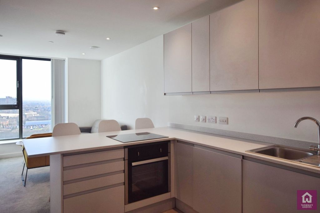 Property photo 3 of 18 Picture No. 13