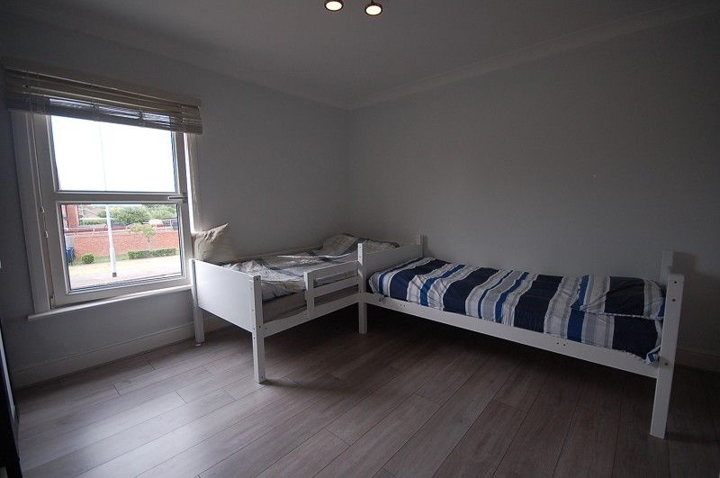 Property photo 3 of 26 2694-Prb10867-11-Raw